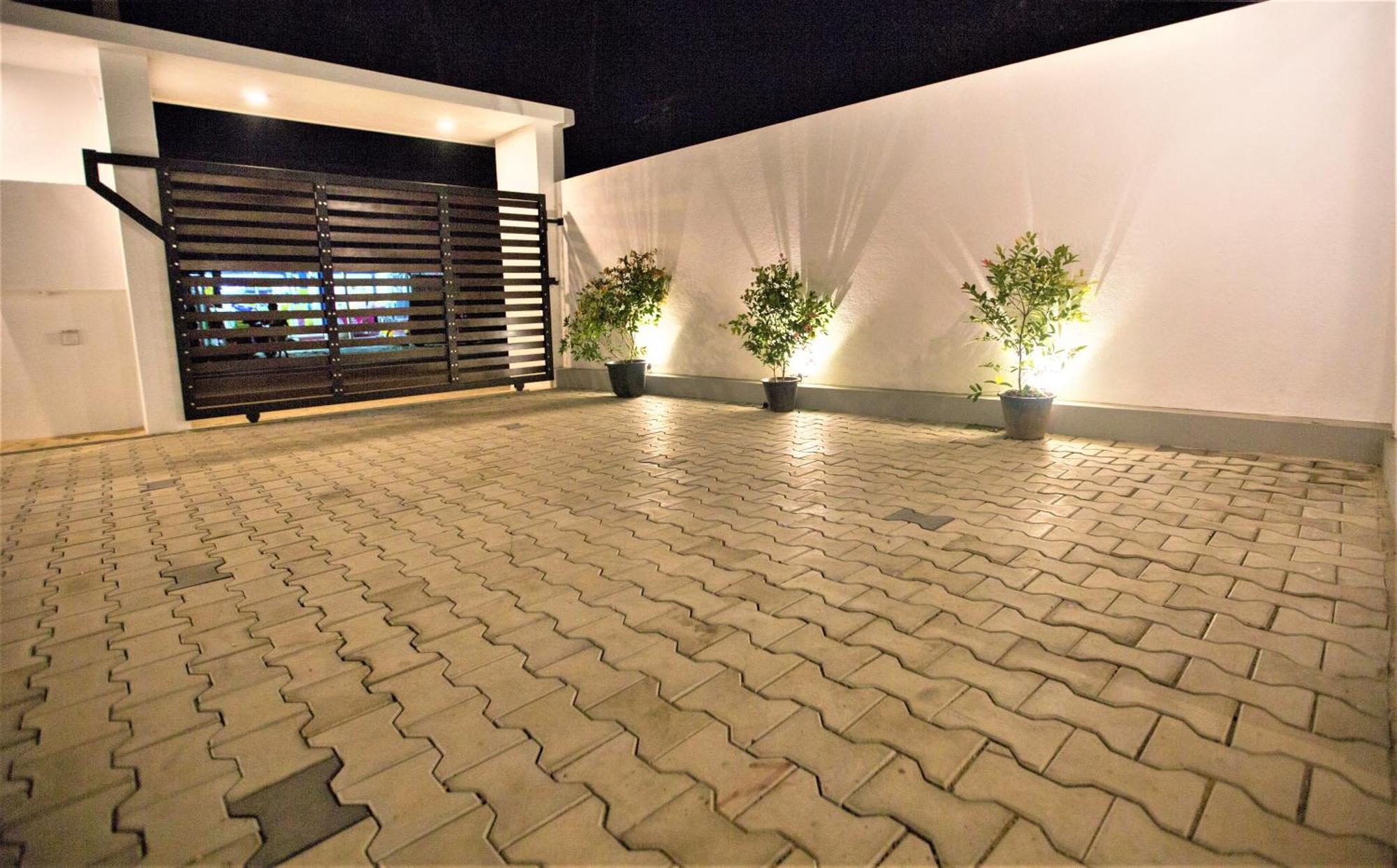 Sea Shell Villa Hikkaduwa 2 Separate Cabanas Ocean Front Villa Zewnętrze zdjęcie